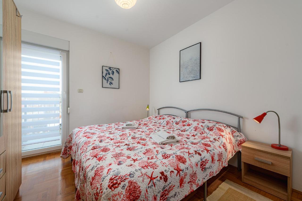 Apartment Ares 14 - Umag Center Екстериор снимка
