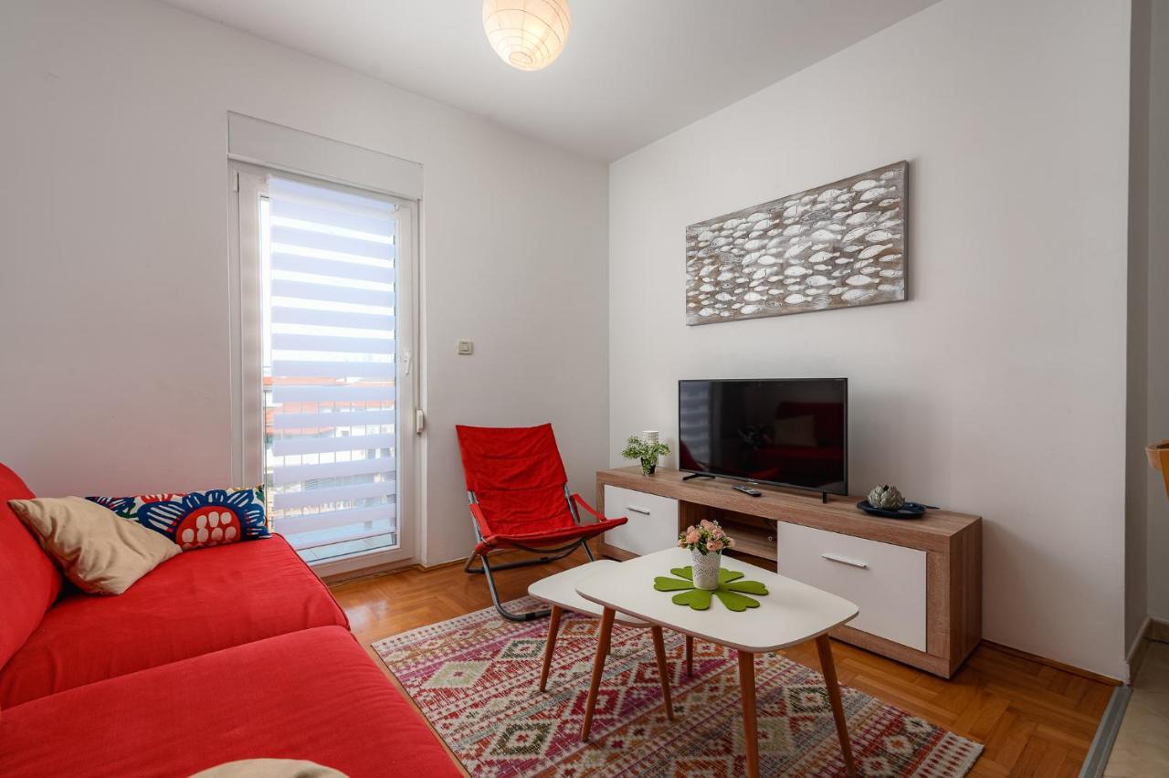 Apartment Ares 14 - Umag Center Екстериор снимка